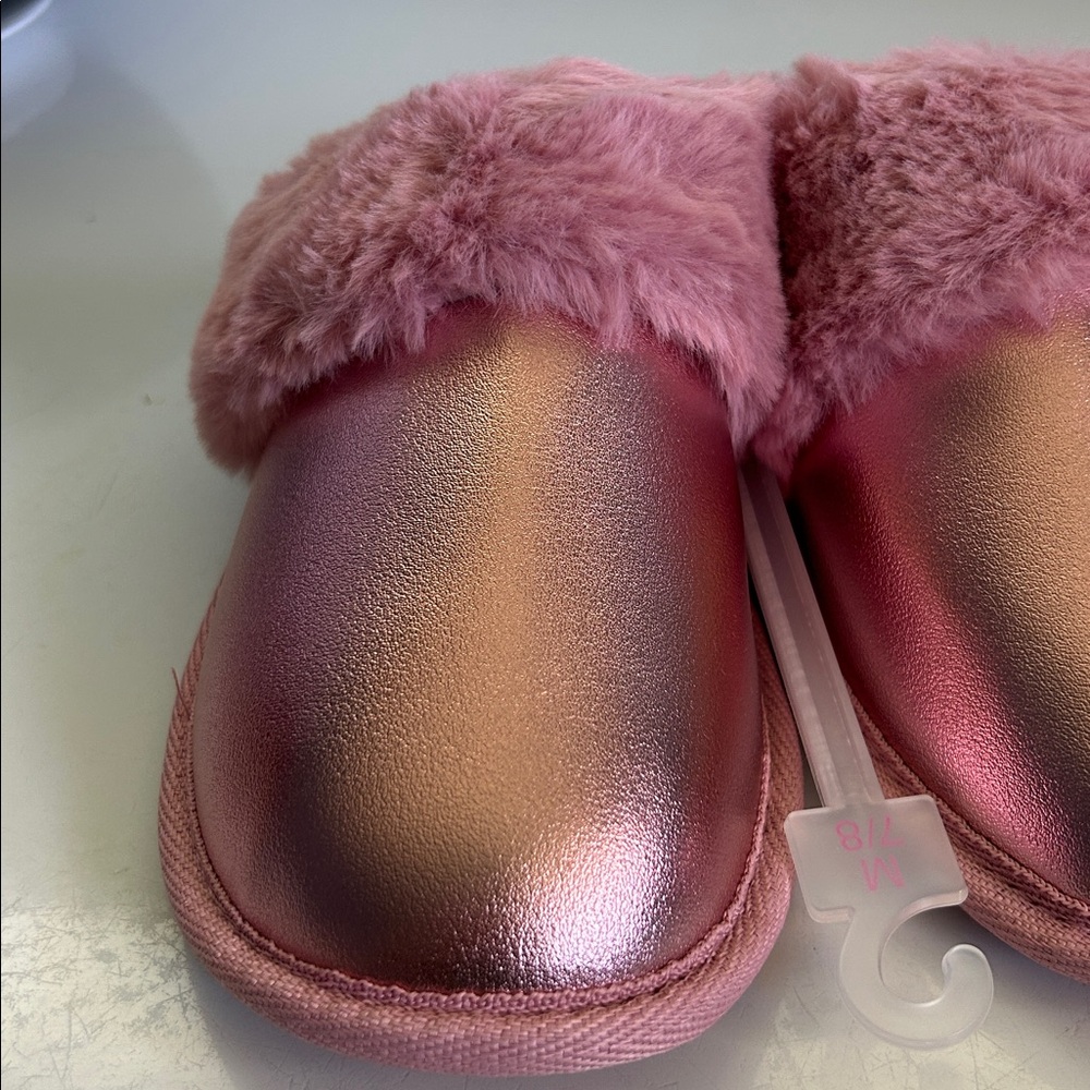 Auden Pink Faux Fur Slippers
